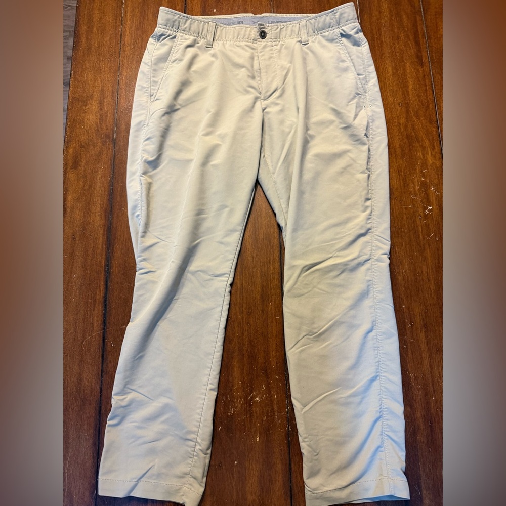 Under Armour Men's Khaki golf pants